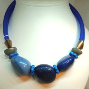 collier tagua bleu fonce